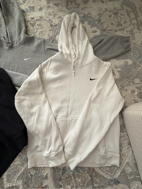 Nike Other - Nike Men’s White Zip-Up Hoodie Lot of 3
